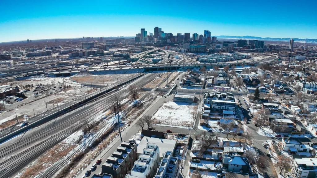 Sell Your Industrial Property in Denver with Warehouse Hotline